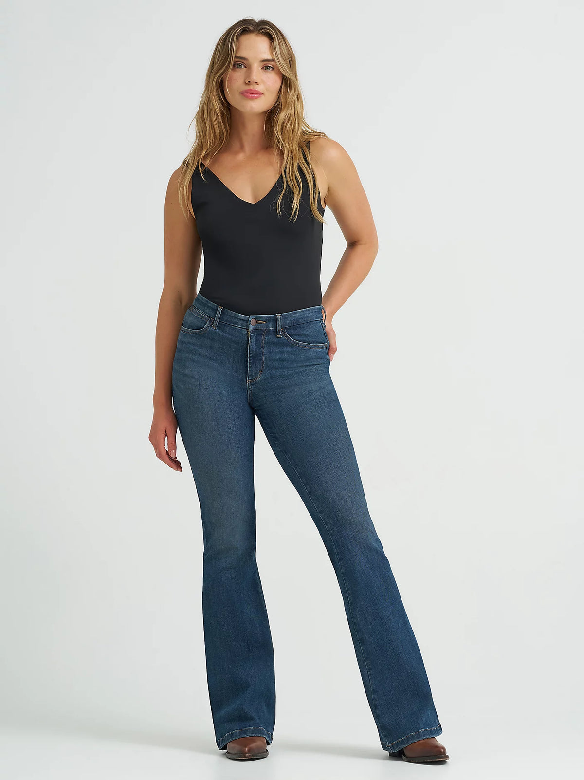 Wrangler Women's Bespoke High Rise Flare Jean in Raelyn