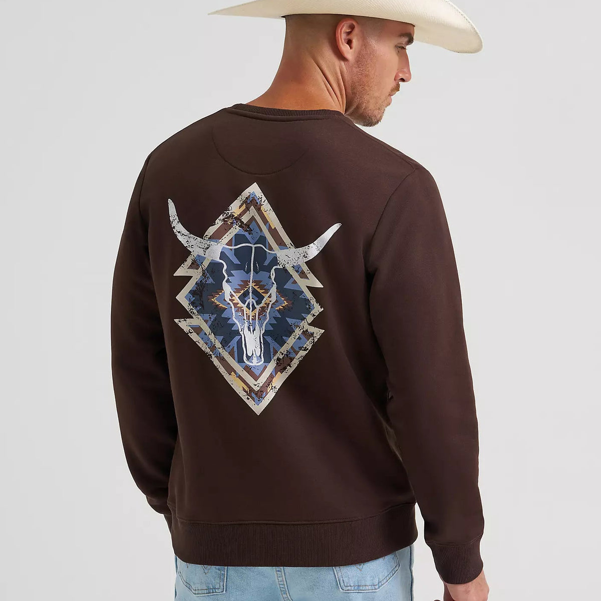 Wrangler Men's L/S Skull Steer Graphic Crew Sweatshirt in Mole Brown