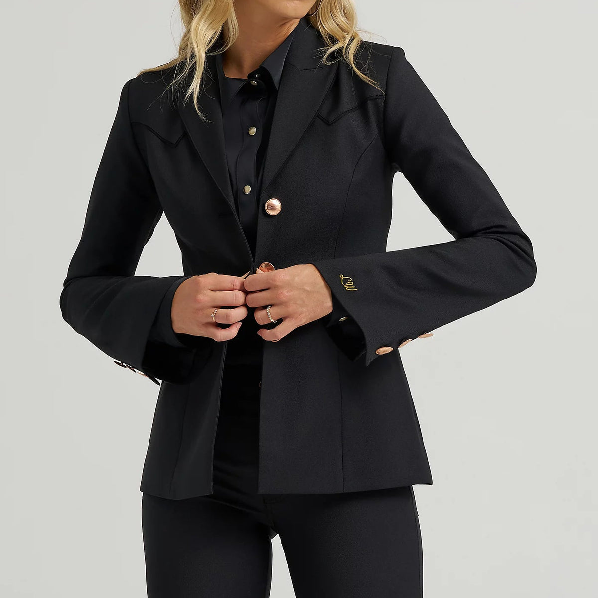 Wrangler X Lainey Wilson Wrancher Blazer in Black