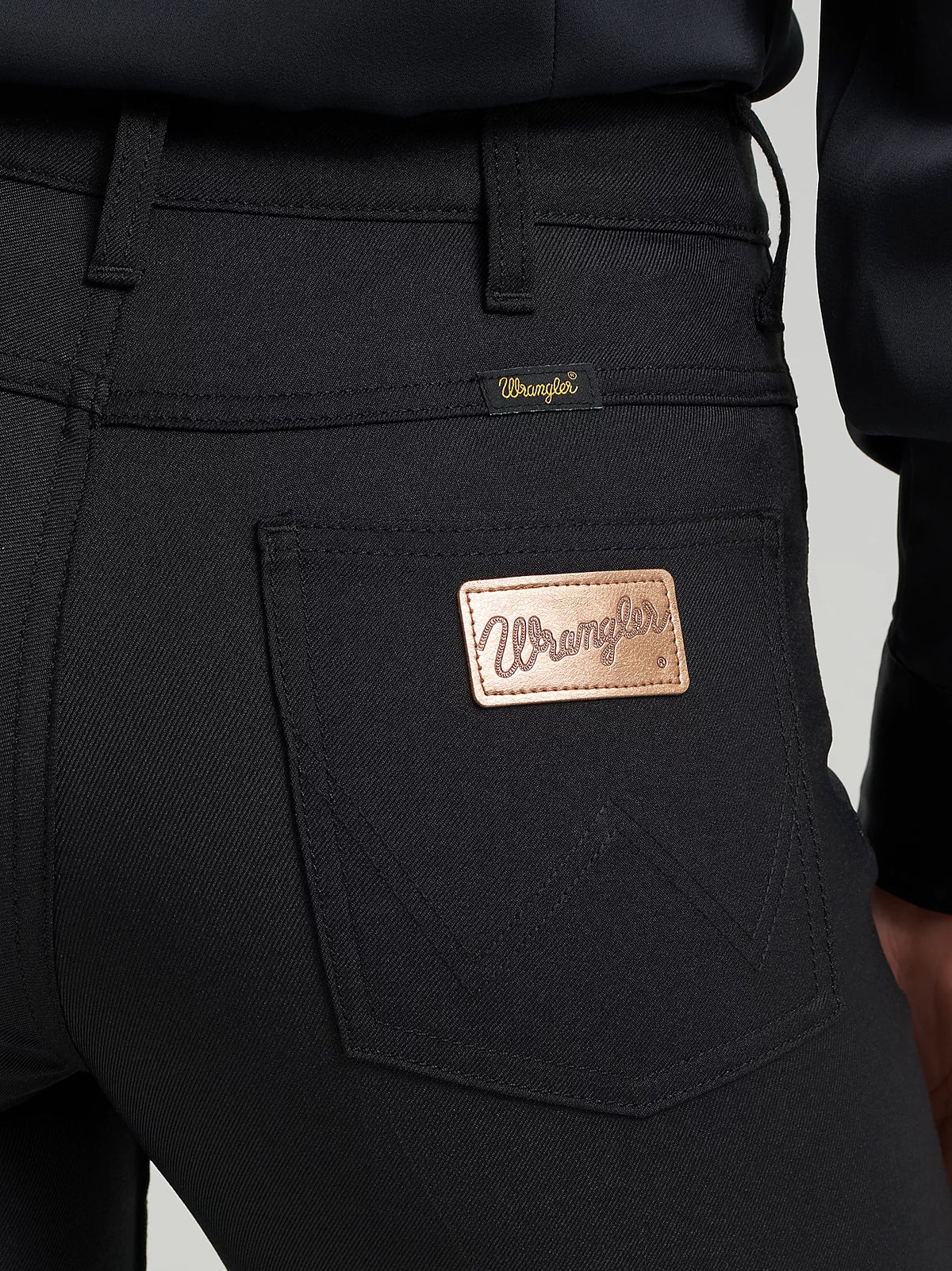 Wrangler x Lainey Wilson Wrancher Flare Pant in Black