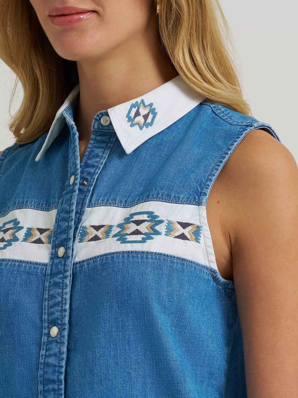 Wrangler Women's Wrangler Embellished Denim Sleeveless Snap Shirt in Mid Denim