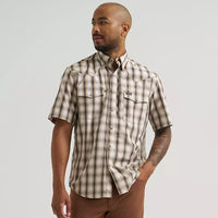 Wrangler All Terrain Gear Men's S/S Plaid Performance Snap Shirt in Travertine Plaid