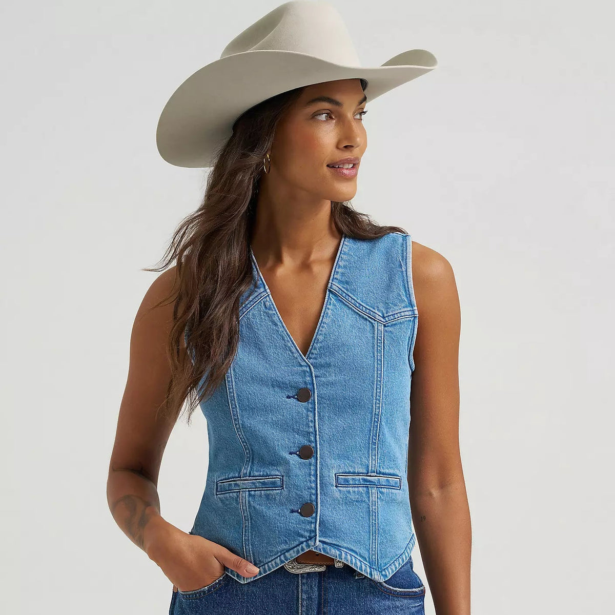 Wrangler Retro Women's Denim Vest in Light Denim