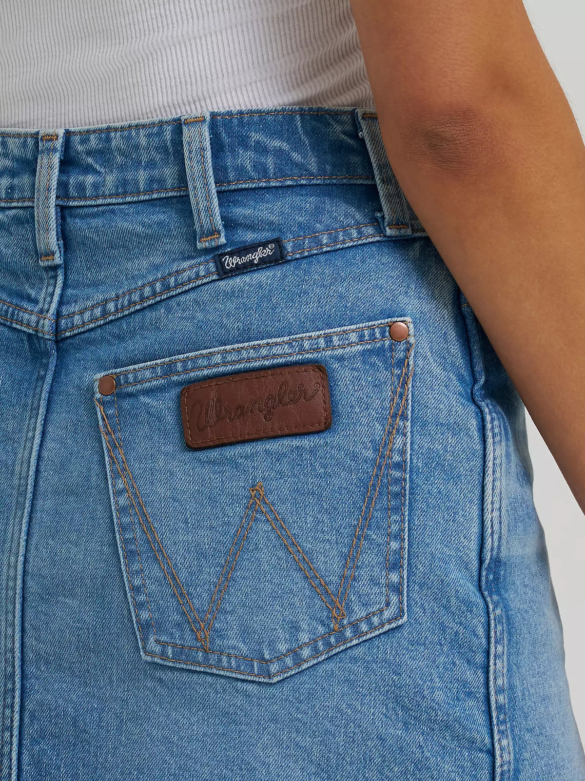 Wrangler Women's Retro Bailey Denim Skirt in Mikayla
