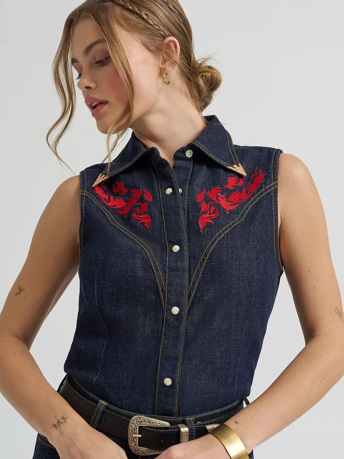 Wrangler x Lainey Wilson Women's Embroidered Denim Sleeveless Snap Shirt in Dark Rinse