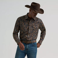 Wrangler Retro® Men's L/S Premium Stripe Western Snap Shirt in Royal Scroll