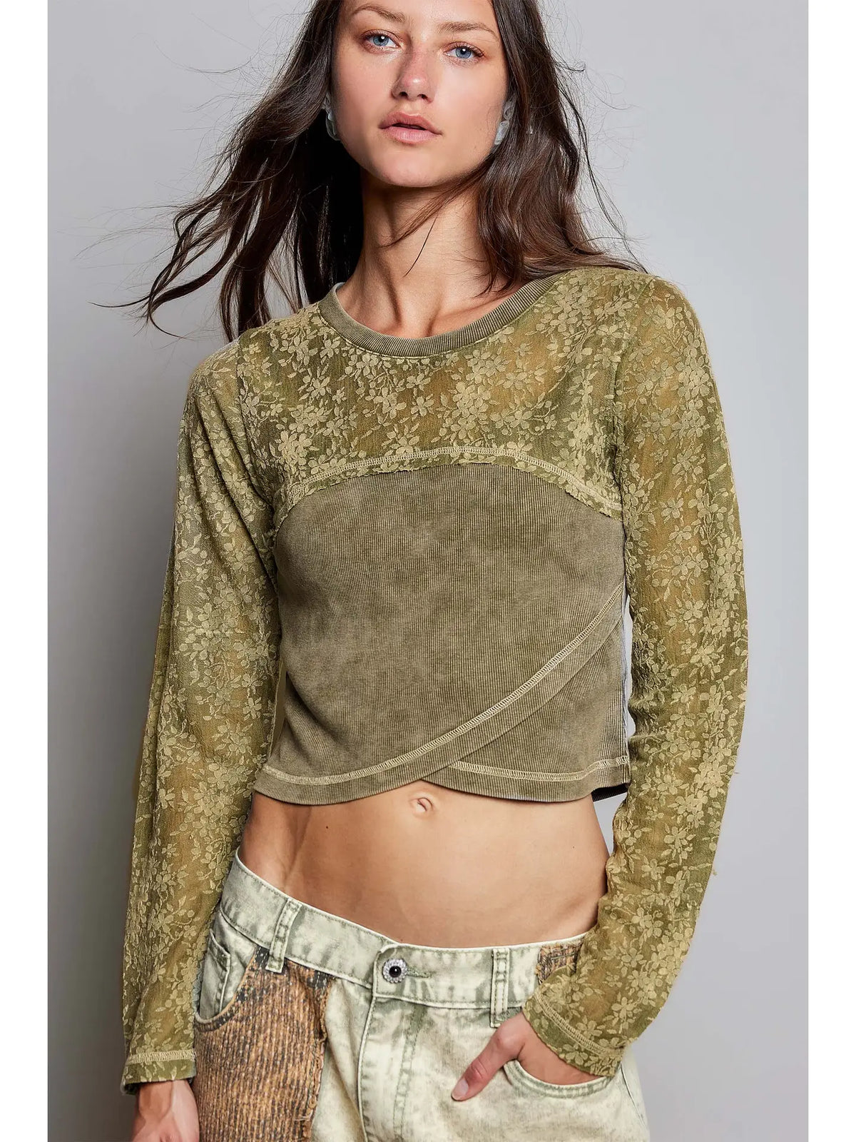 Women's Vintage Washed Crop Top in Olive