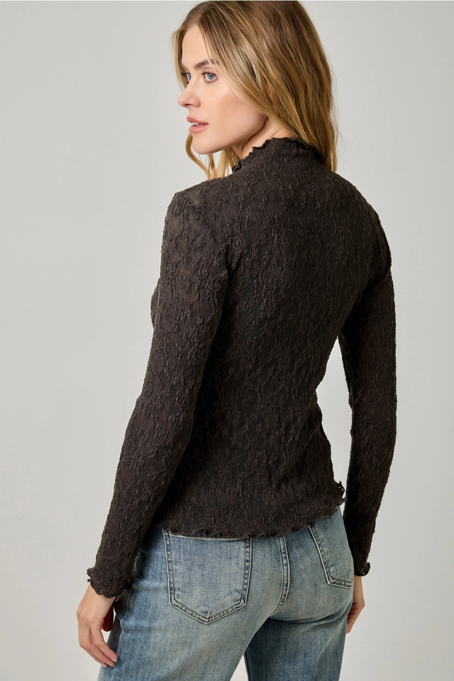 Women's Lettuce Edge Knit Top in Black
