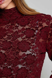Women's Mock Turtleneck Long Sleeve Top in Wine