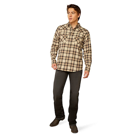 Ariat Men's Holin L/S Retro Fit Western Snap Shirt in Sandshell Plaid