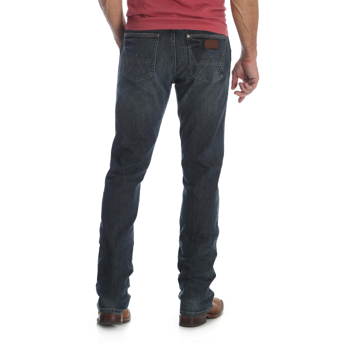 Wrangler Retro Men's Slim Straight Jean in Jerome