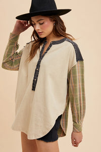 Women's Vintage Wash Paneled Henley in Charcoal Evergreen