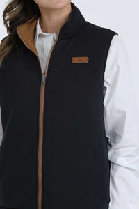 Cinch Women's Reversible Quilted Vest in Brown and Navy