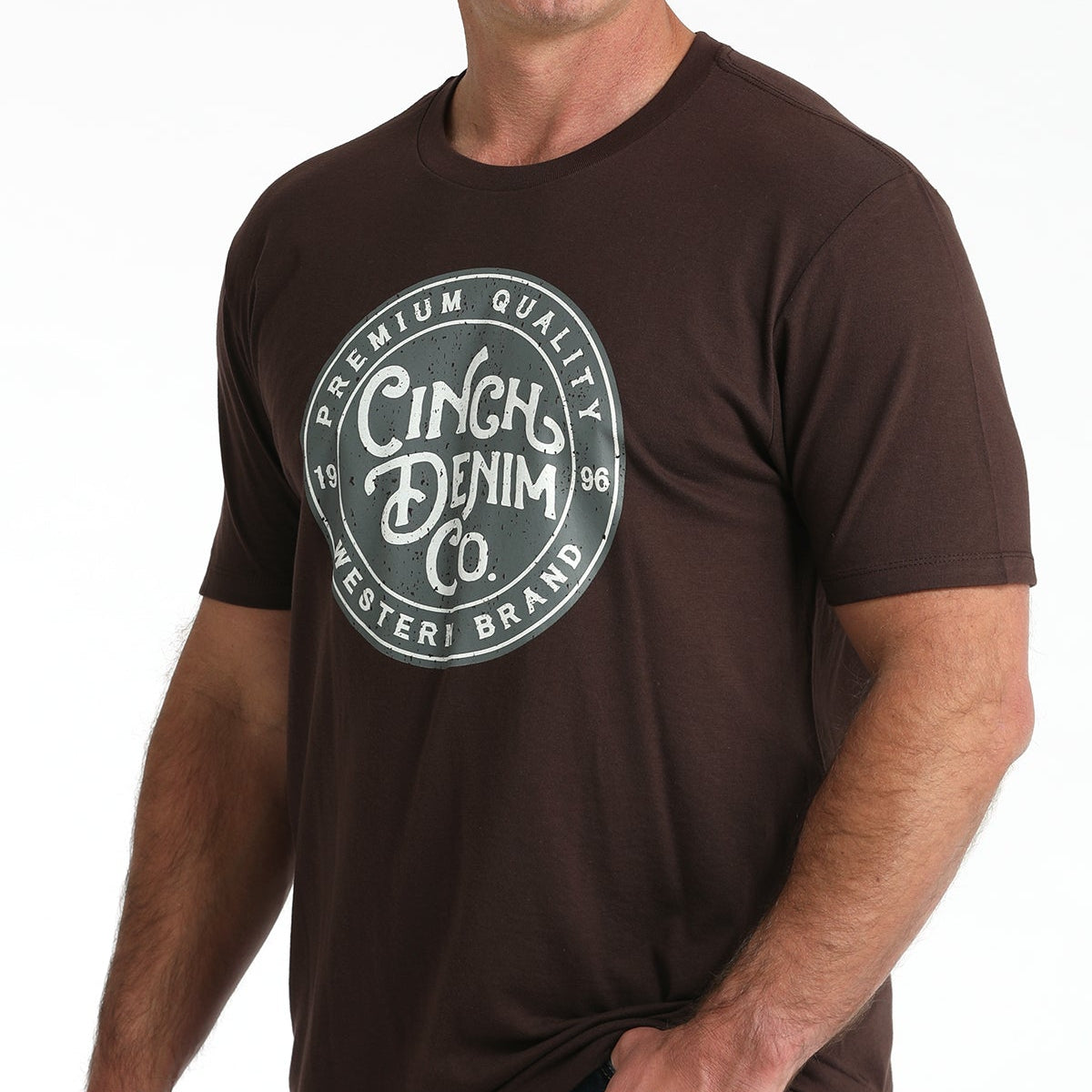 Cinch Men's Logo Graphic T-Shirt in Brown