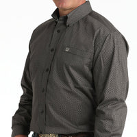 Cinch Men's L/S Classic Fit Medallion Button Down Western Shirt in Brown