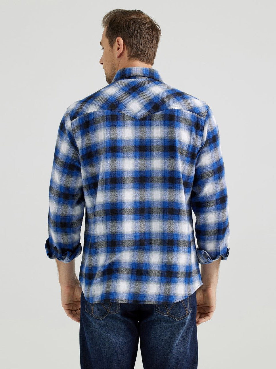 Wrangler Retro Men's L/S Flannel Western Snap Shirt in Royal Blue Plaid (Available in Tall Sizes)