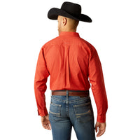 Ariat Men's Russel Long Sleeve Button Down Shirt in Red