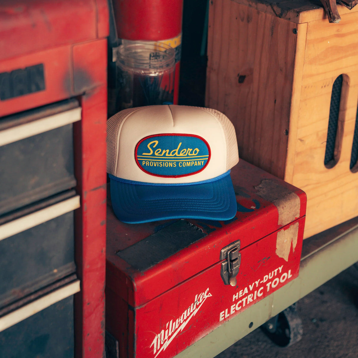 Sendero Provisions Co. "Country Store" Snapback Hat in Cream & Blue