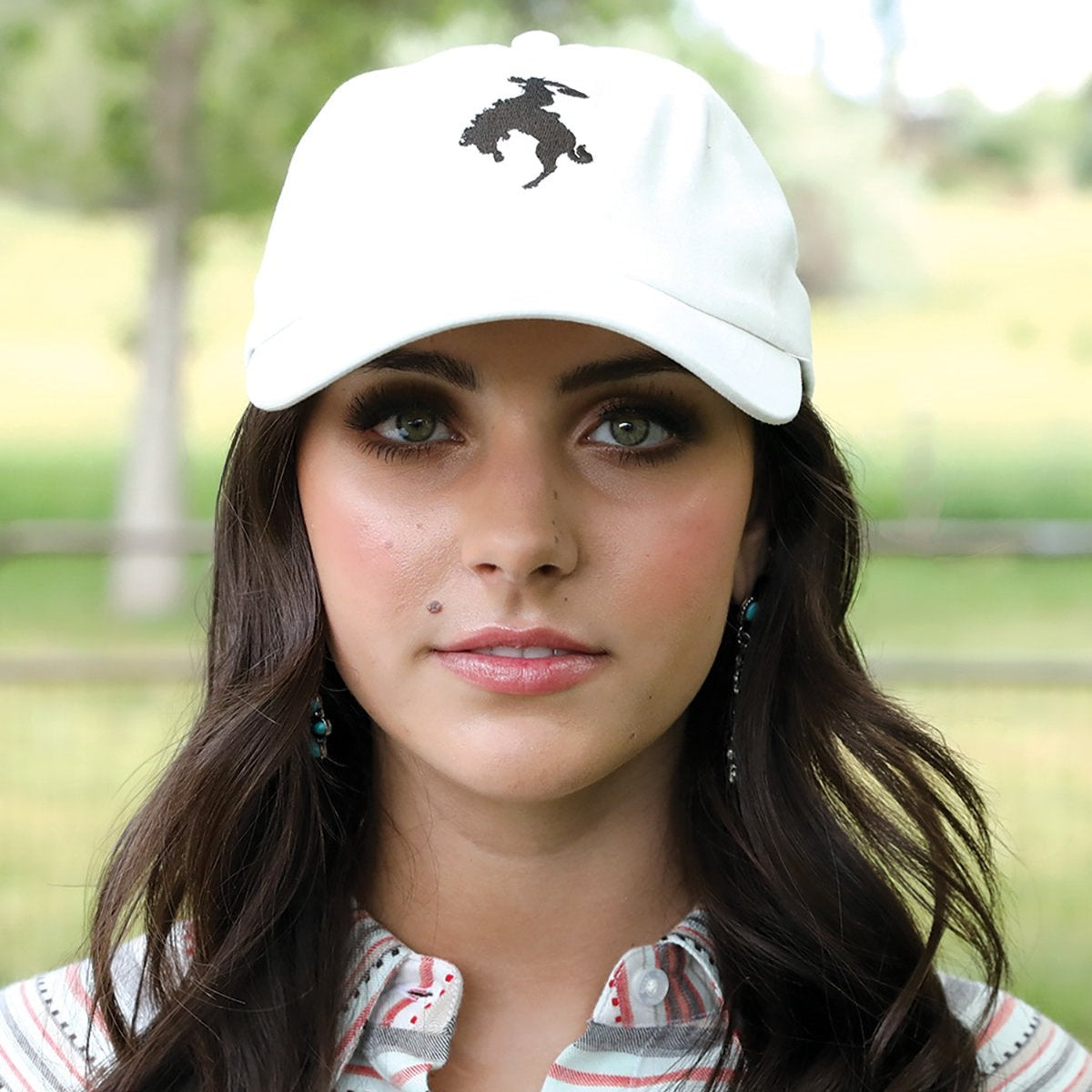 Cruel Women's Bronc Twill Dad Cap in White