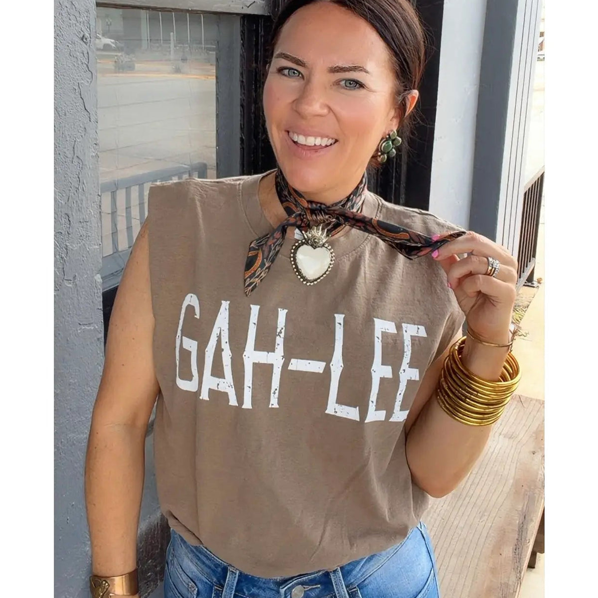 Women's Gah-Lee Graphic Muscle Tee in Espresso