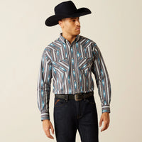 Ariat Men's Rocky L/S Classic Fit Western Snap Shirt in Grey Southwest Stripe