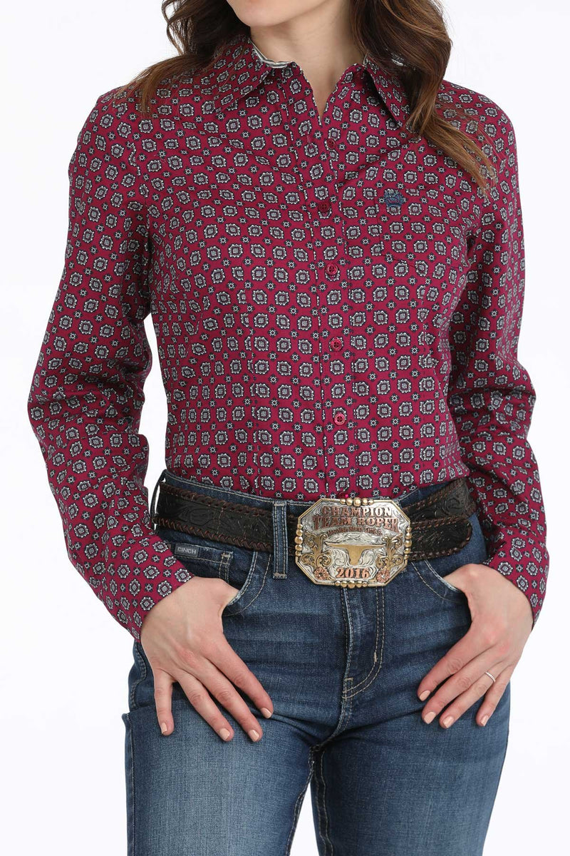 Cinch Women's L/S Medallion Western Button Down Shirt in Burgundy