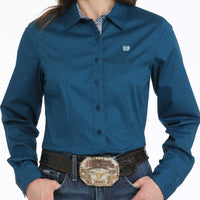 Cinch Women's L/S Stretch Geometric Western Button Down Shirt in Blue