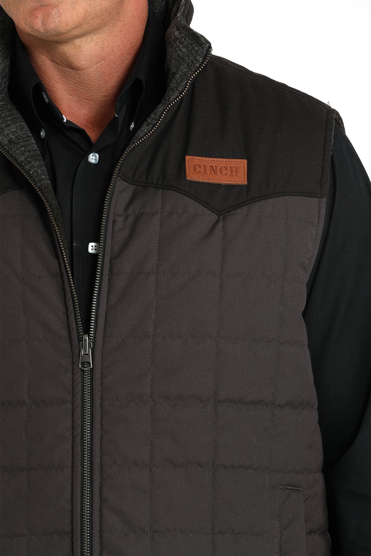 Cinch Men's Reversible Quilted Vest in Black & Charcoal