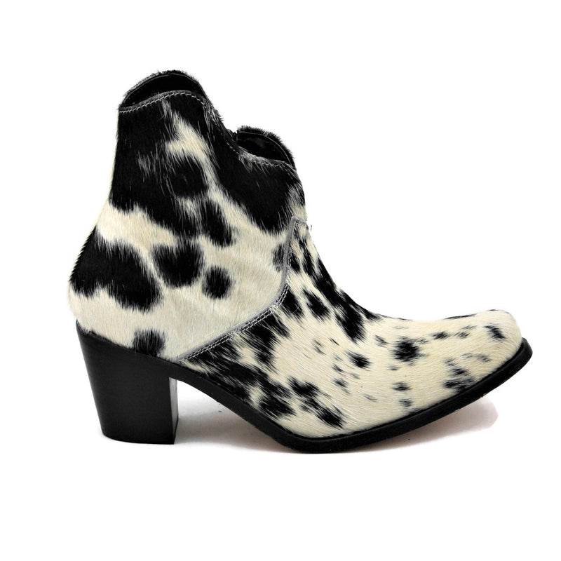 Agave Sky Women's Georgia Cowhide Scalloped Ankle Boots- Black/White Hair On